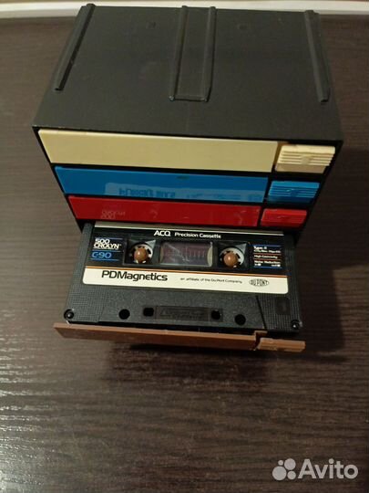 Футляры для хранения и переноски аудиокассет CBox