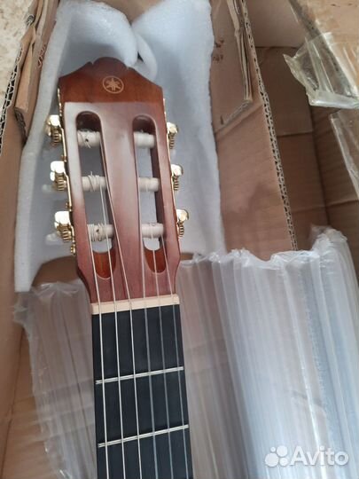 Гитара yamaha c40 новая