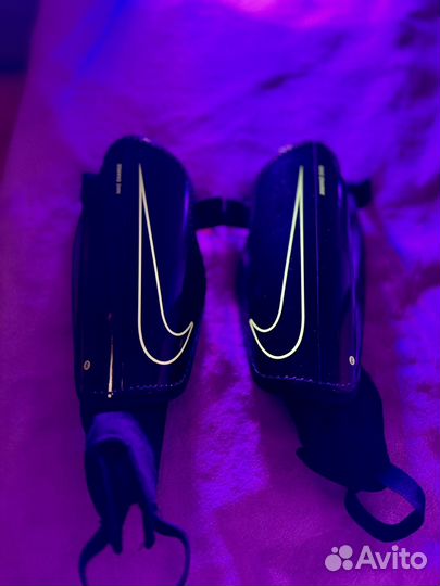 Щитки футбольные nike