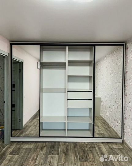 Шкаф купе новый