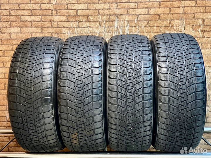 Bridgestone Blizzak DM-V1 225/55 R17