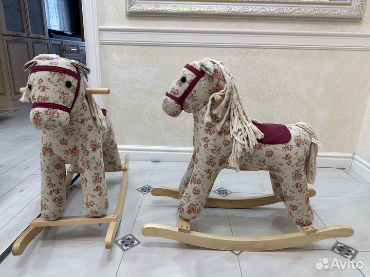 Лошадка качалка деревянная со звуками