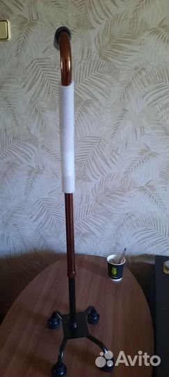 Трость четырёх опорная