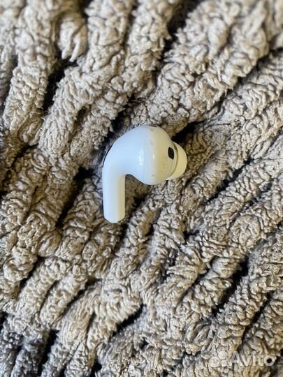 Левый наушник AirPods Pro 2 (оригинал)