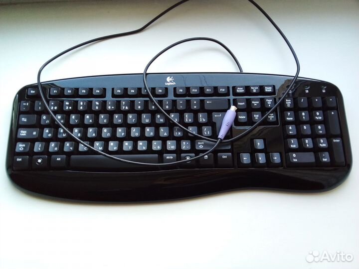 Клавиатура logitech (разъём ps/2)