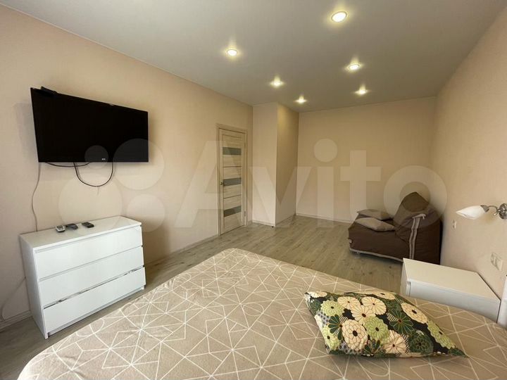 1-к. квартира, 40 м², 1/3 эт.