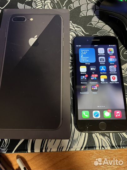 iPhone 8 Plus, 64 ГБ