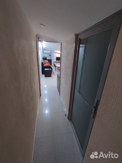 Требуется уборщица для уборки офиса