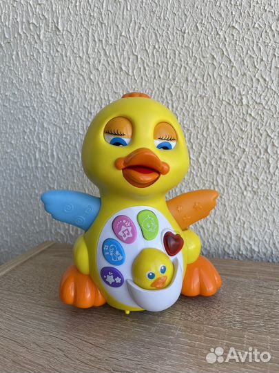 Утка baby go интерактивная