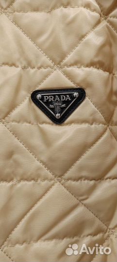 Пальто женское Prada 48-50p