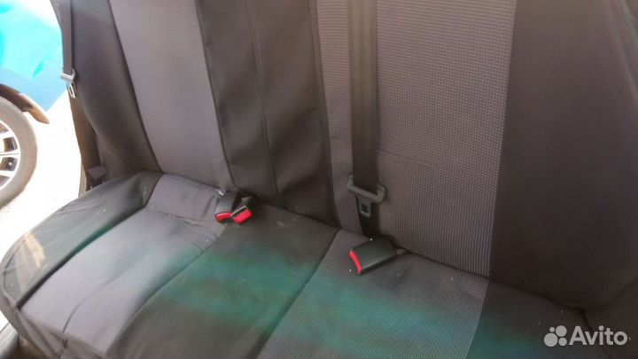 Чехлы автомобильные универсальные