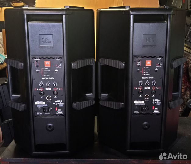 Акустика для сцены JBL EON 615