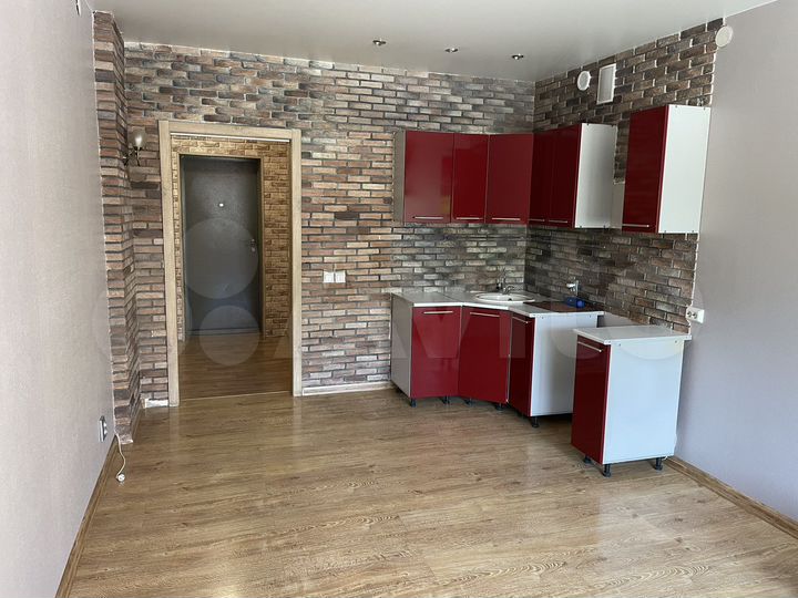 Квартира-студия, 24,7 м², 1/6 эт.