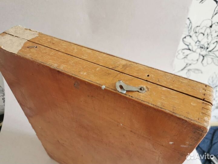 Бесплатно короб для хранения масляных красок и др