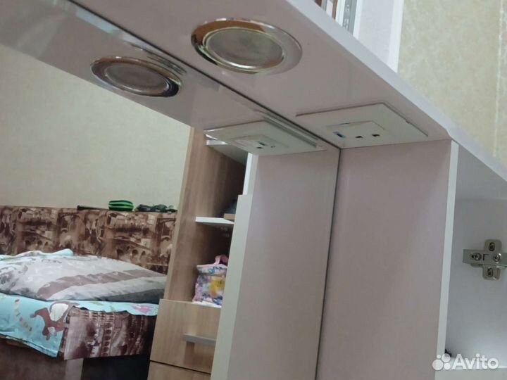 Зеркало шкаф в ванную