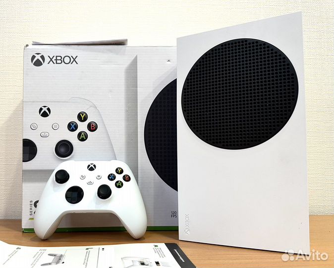 Xbox series S гарантия/gamepass/куча игр