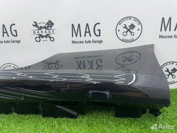 Накладка порога левая Mercedes-Benz E 238 654.920