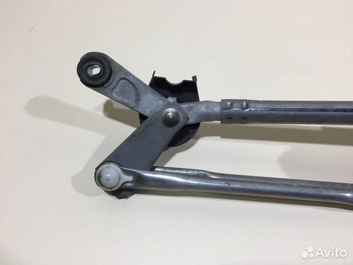 Трапеция стеклоочистителей Toyota Corolla E150 200