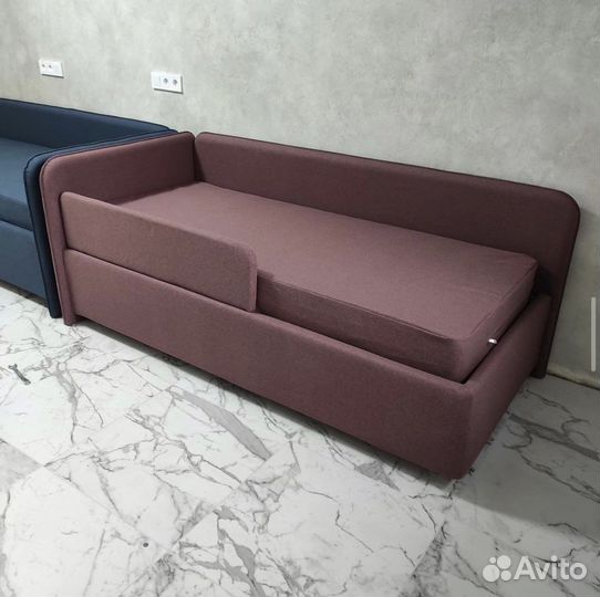 Кровать мягкая угловая детская