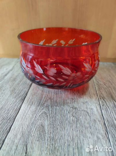 Салатник конфетница красное стекло СССР