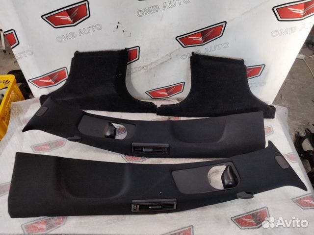 Обшивки центральных стоек Мерседес W221