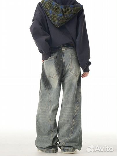Широкие джинсы balenciaga type