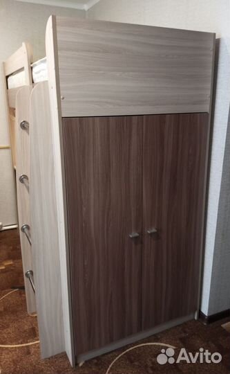 Кровать чердак 