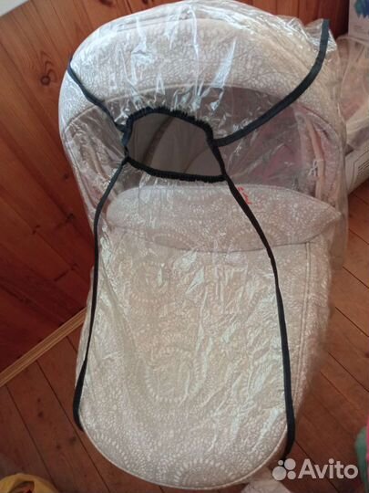 Дождевик на коляску люльку