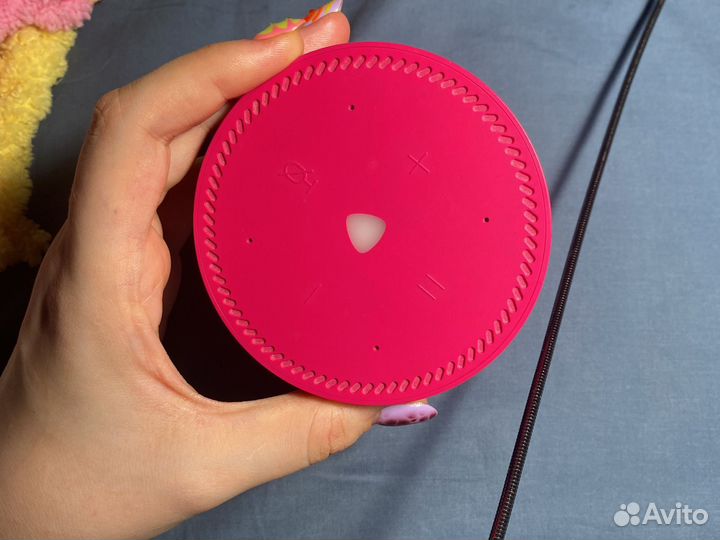 Яндекс станция lite розовая