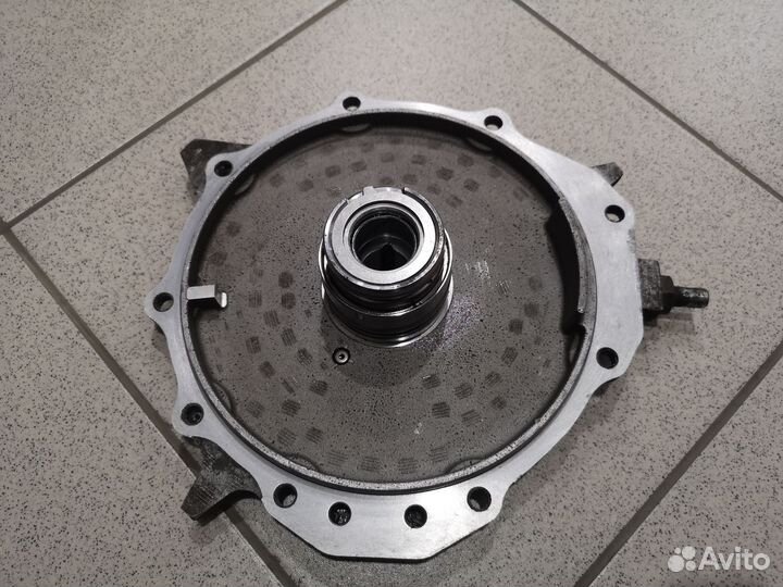 Задняя крышка АКПП 4f27e Ford Mazda