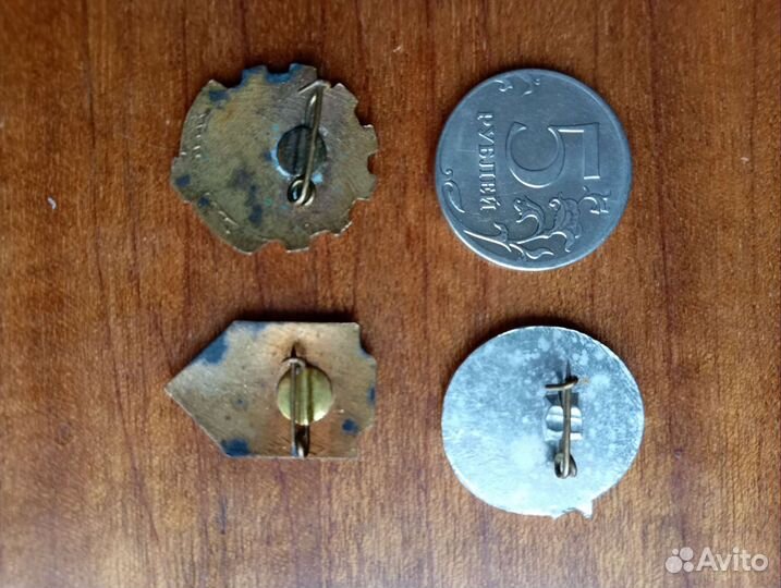 Нагрудный знак значёк турист альпинист СССР