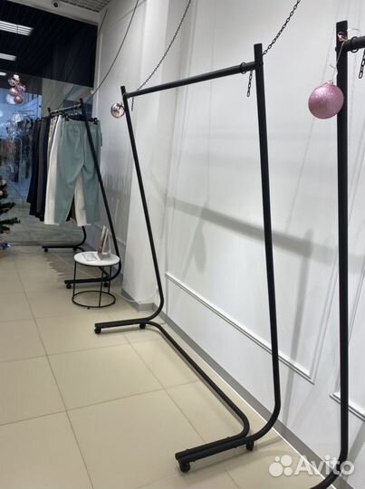 Вешалка напольная