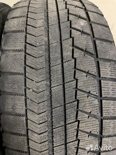 Bridgestone Blizzak VRX 245/45 R18