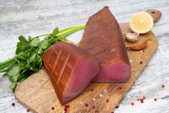 Тунец холодного копчения собственного производства