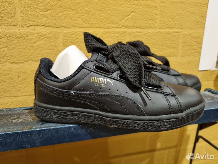 Кроссовки женские 36 размер новые