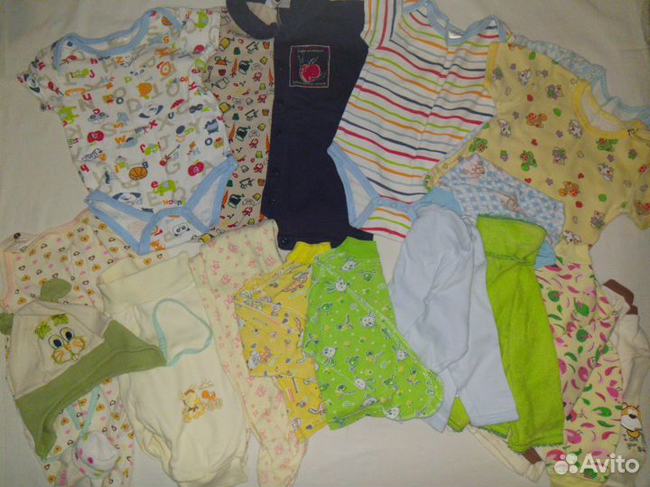 Пакетом детские вещи 0-18