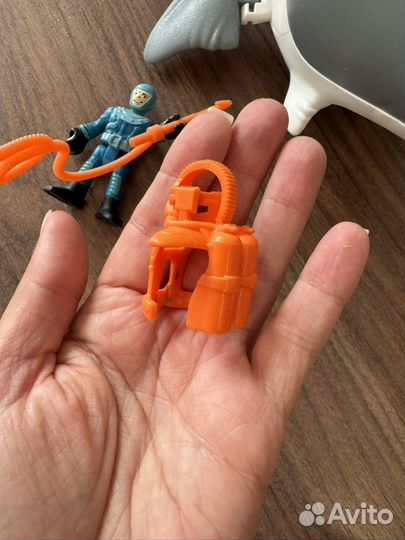Акула fisher price