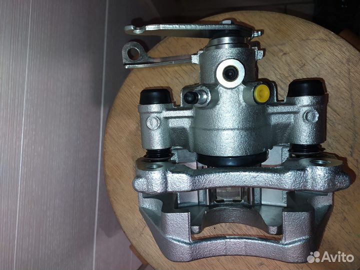 Суппорта задние на Ford Transit 140-155 л.с