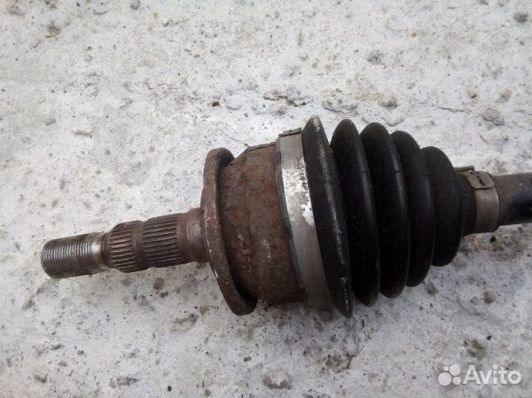 Привод в сборе передний правый Opel Astra J