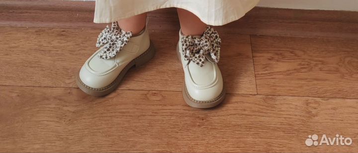 Новые ботиночки на девочку 25