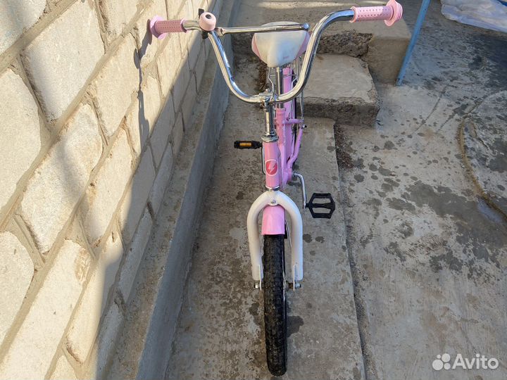 Детский вилосипед для девочки