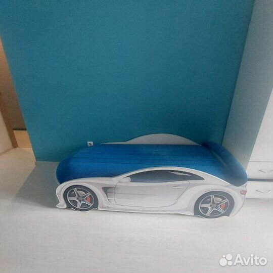 Детская кровать машина с матрасом