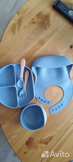 Силиконовый набор посуды для малыша