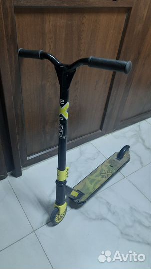 Трюковой самокат бу explore