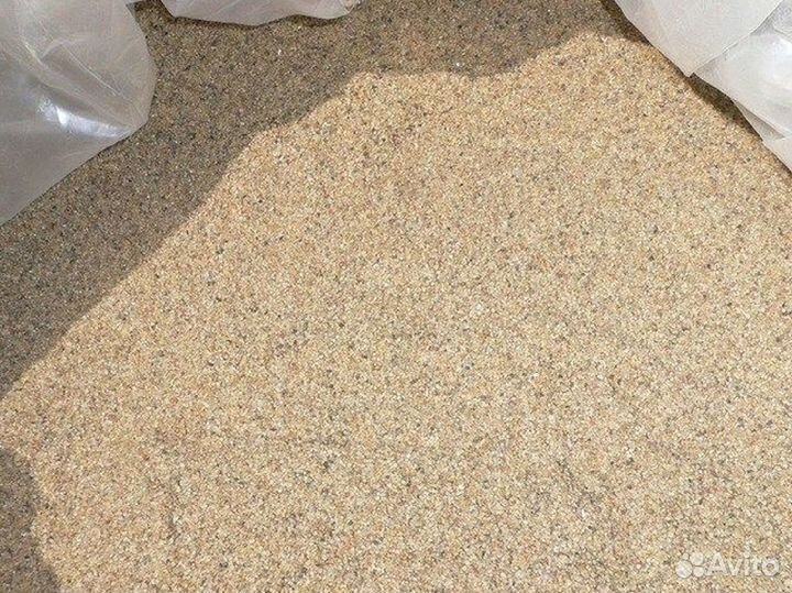 Песок сеянный с доставкой в мешках