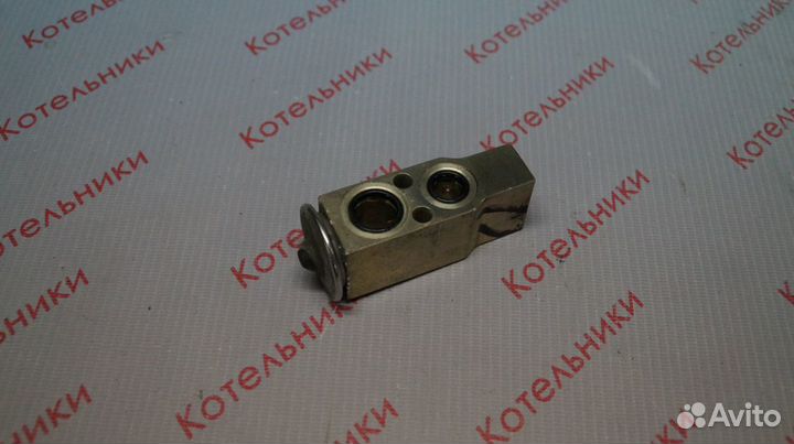 Nissan 92200-9F500 Клапан испарителя кондиционера