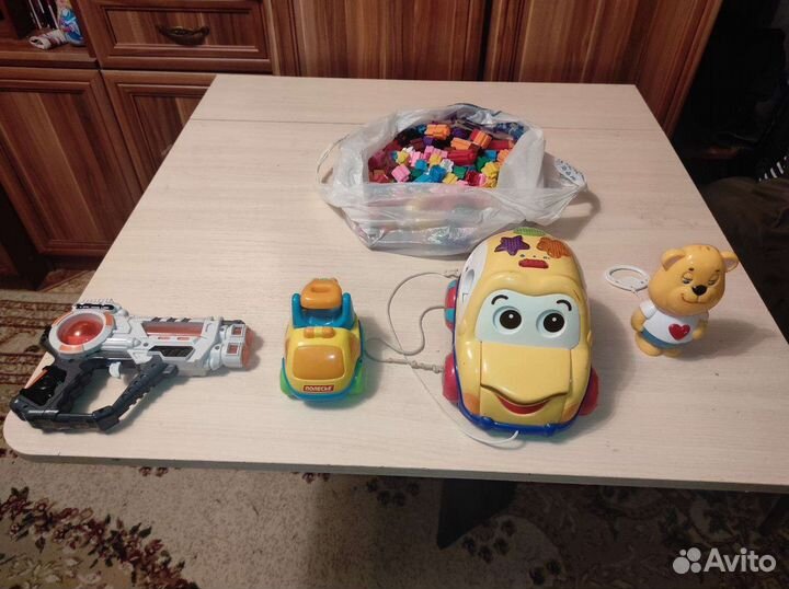 Детские игрушки