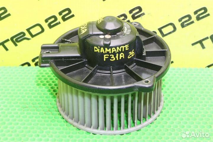 Мотор печки Mitsubishi Diamante F31A 6G73