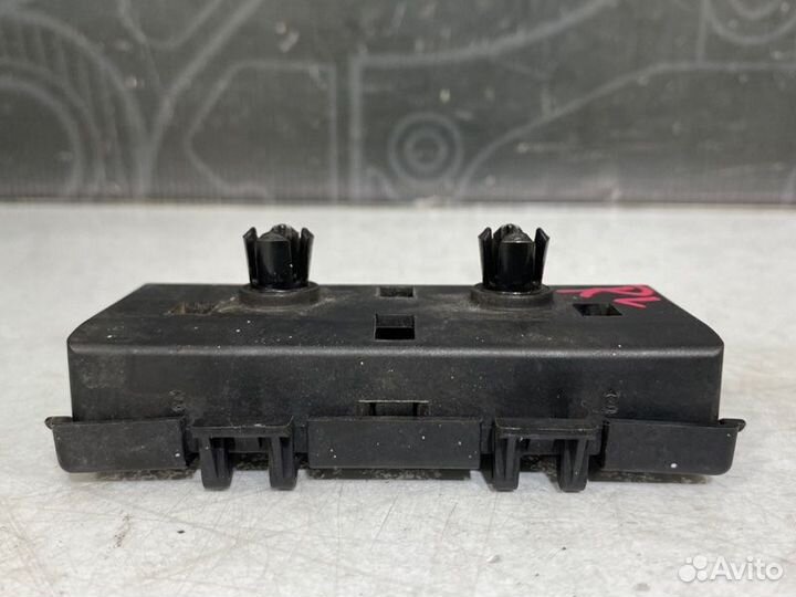 Канал для кабелей Bmw X5 E53 M54B30 2006