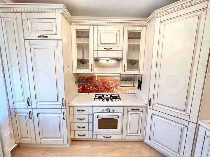 2-к. квартира, 60 м², 2/2 эт.